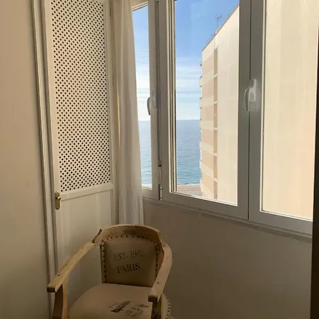 Апартаменты Hidden Gem Playa Helios Con Ascensor & Parking Кадис